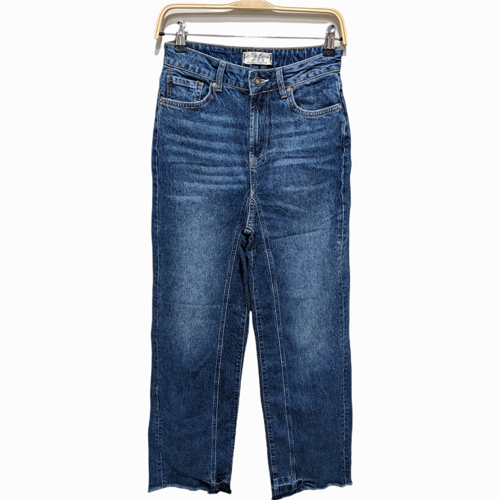 We The Free People Sz 26 Relaxed Straight Slouch Blue Frayed Hem Pockets Stretch